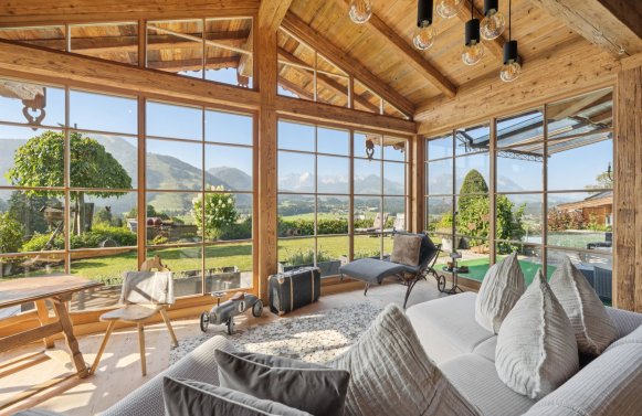 Immobilie in 6345 Tiroler Unterland - Kössen: Der Wilde und der Zahme Kaiser - das Bergpanorama als tägliche Liebeserklärung