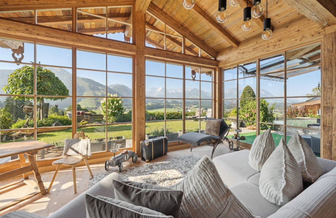 Immobilie in 6345 Tiroler Unterland - Kössen: Der Wilde und der Zahme Kaiser - das Bergpanorama als tägliche Liebeserklärung - bild 2