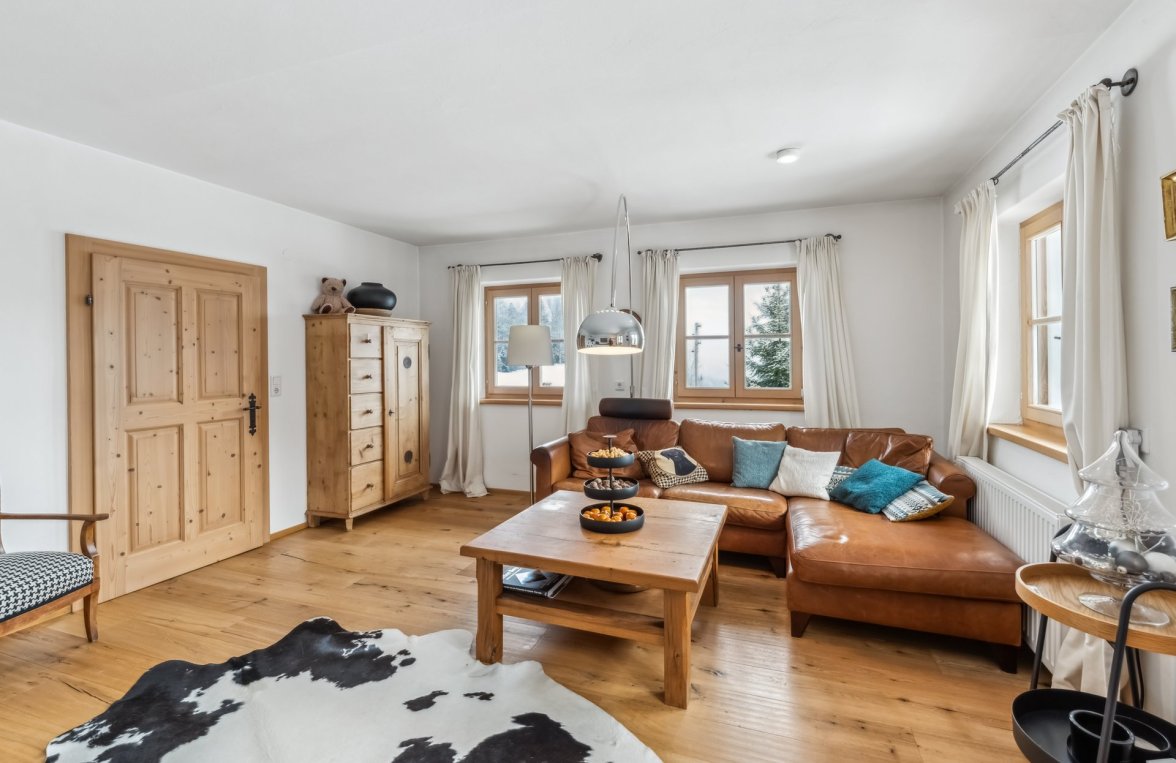 Property in 5091 Salzburg - Unkenberg: A real gem in a unique location! Farmhouse at 900 meters above sea level - picture 3