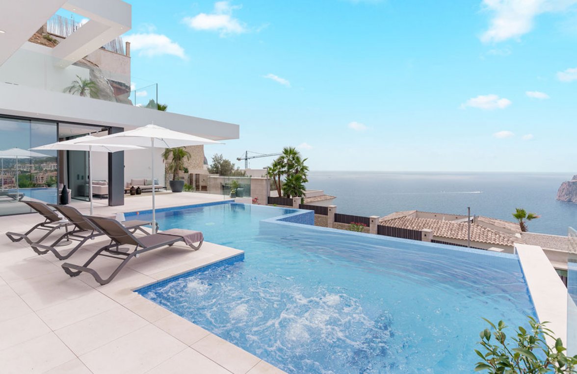Property in 07157 Spanien - Port D'Andratx: A PLACE TO BE – CALA LLAMP – PORT ANDRATX - picture 1