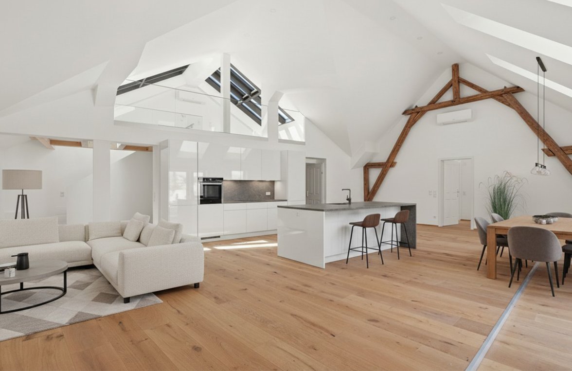 Immobilie in 2500 Niederösterreich - Baden bei Wien: Wahrhaft kaiserlich! Exklusives Penthouse-Design vereint mit historischem Charme - bild 2