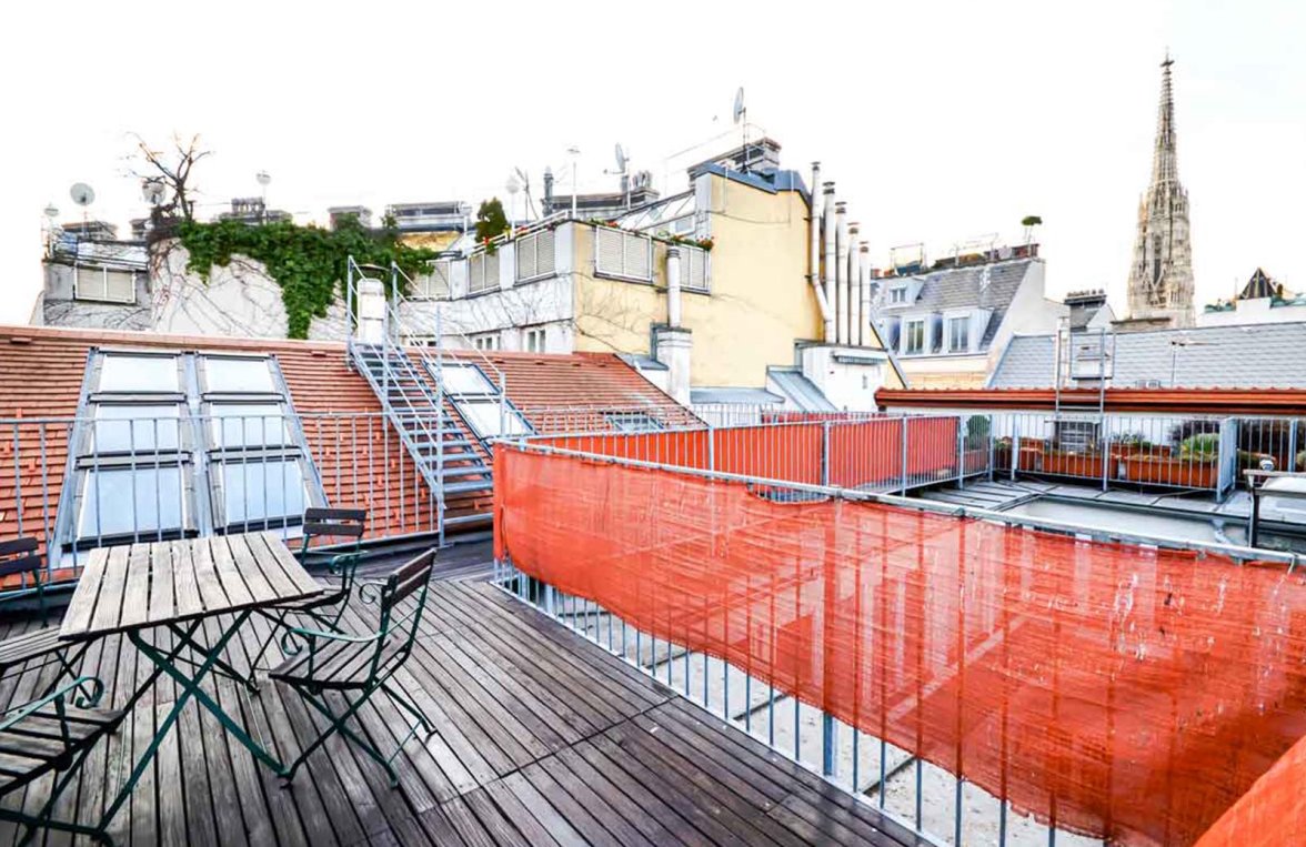 Property in 1010 Wien, 1. Bezirk: Spacious living in the 1st district! Attic apartment with terrace - picture 10