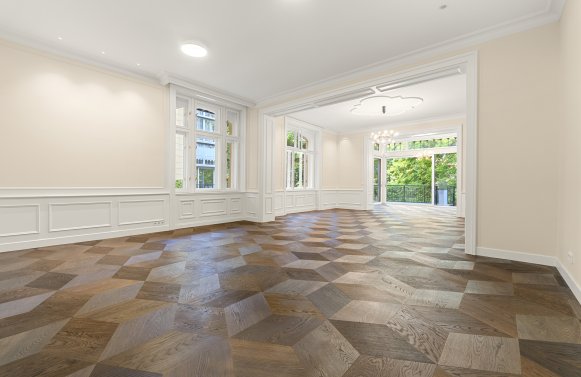 Immobilie in 1130 Wien, 13. Bezirk: Historische Eleganz trifft modernen Wohnluxus! Exklusive Residenz in Wien-Hietzing