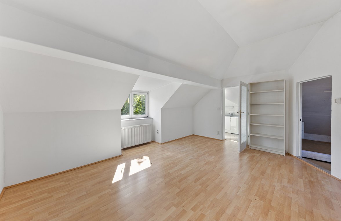 Immobilie in 1130 Wien, 13. Bezirk: Wiener Charme in Hietzing! Vielseitig nutzbares Wohnhaus - bild 8