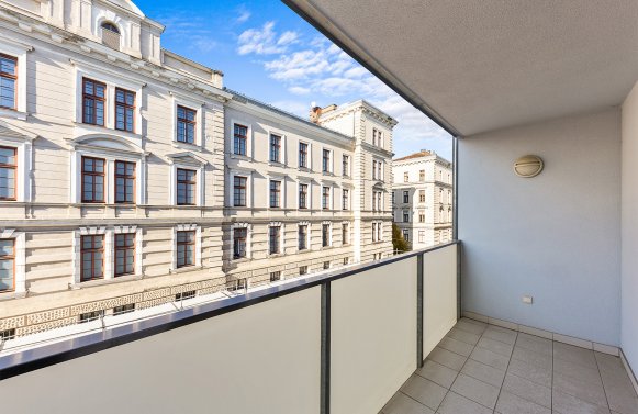 Immobilie in 1160 Wien, 16. Bezirk: Hot News! 2-Zimmer Wohnung mit Loggia