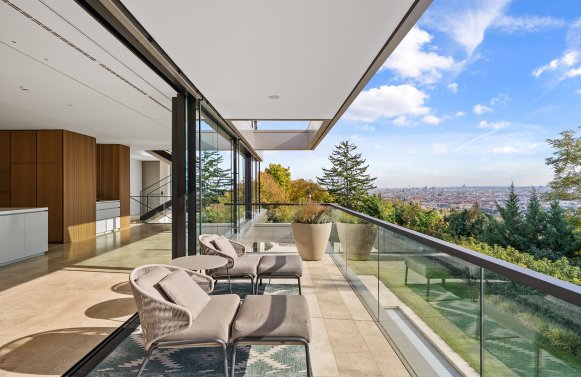 Immobilie in 1170 Wien, 17. Bezirk: Weitblick über die Metropole Wien! Exklusive Architektenvilla am Schafberg