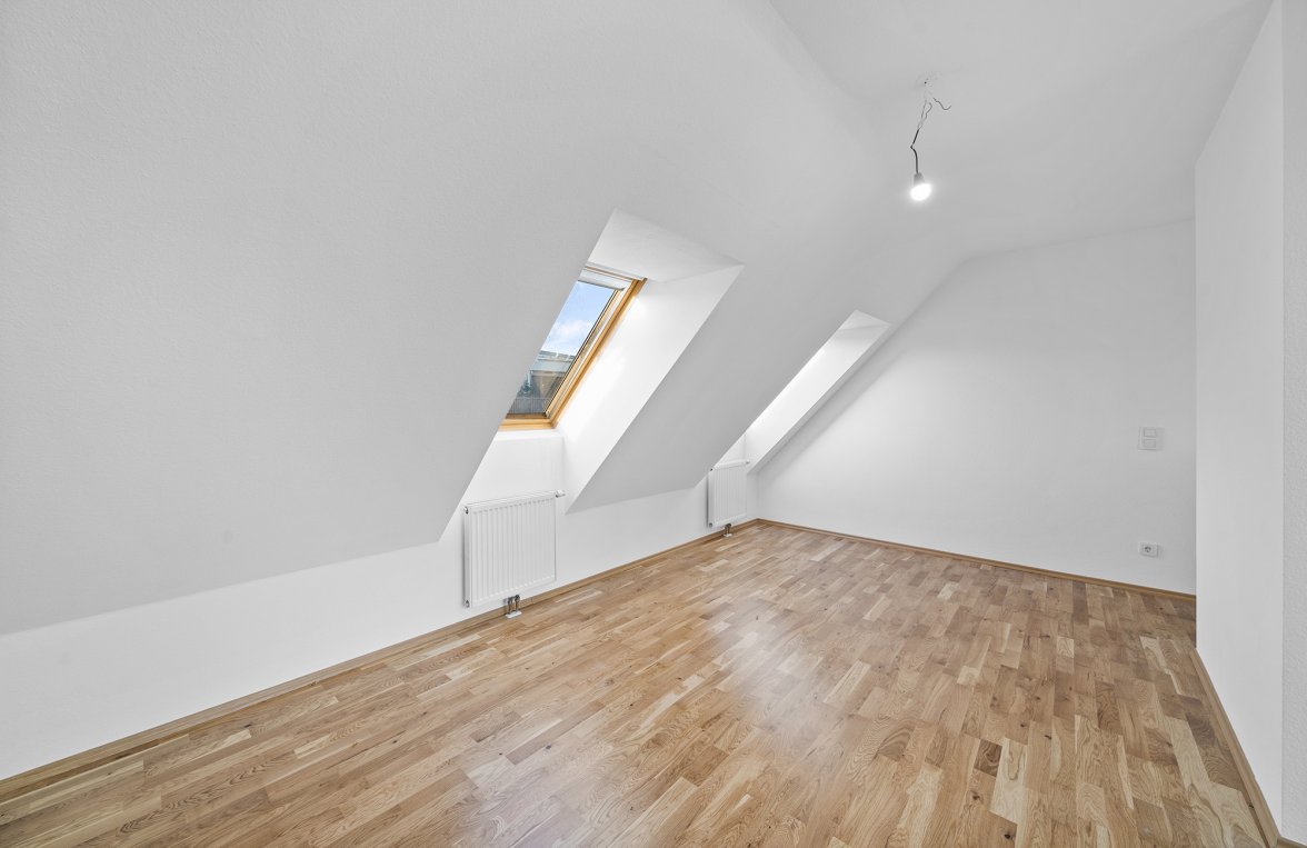 Immobilie in 1170 Wien, 17. Bezirk: 2 Zimmer DG-Wohnung in saniertem Altbau mit Freifläche - bild 4