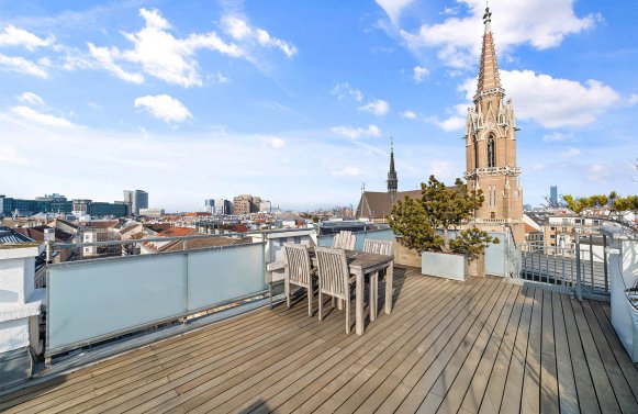 Immobilie in 1030 Wien, 3. Bezirk: Panoramablick zum Verlieben! Dachterrassen-Maisonette im Herzen der Metropole Wien