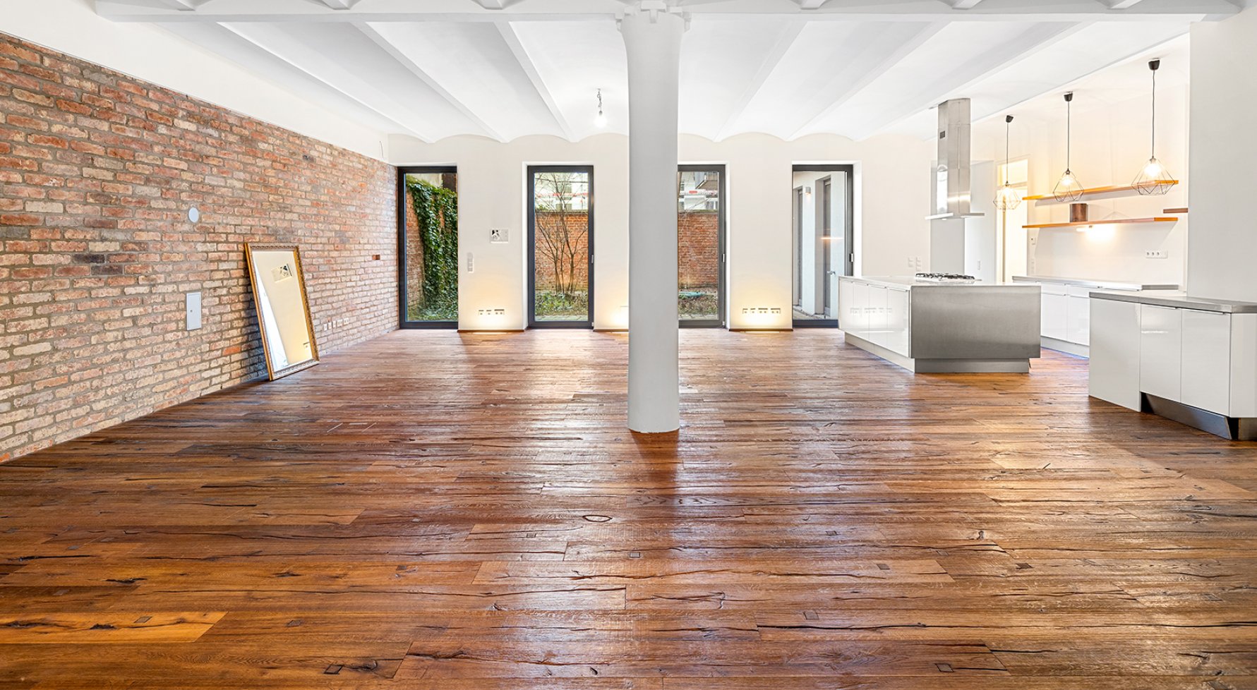 Property in 1070 Wien - 7. Bezirk: Luxurious loft apartment in Vienna - picture 1