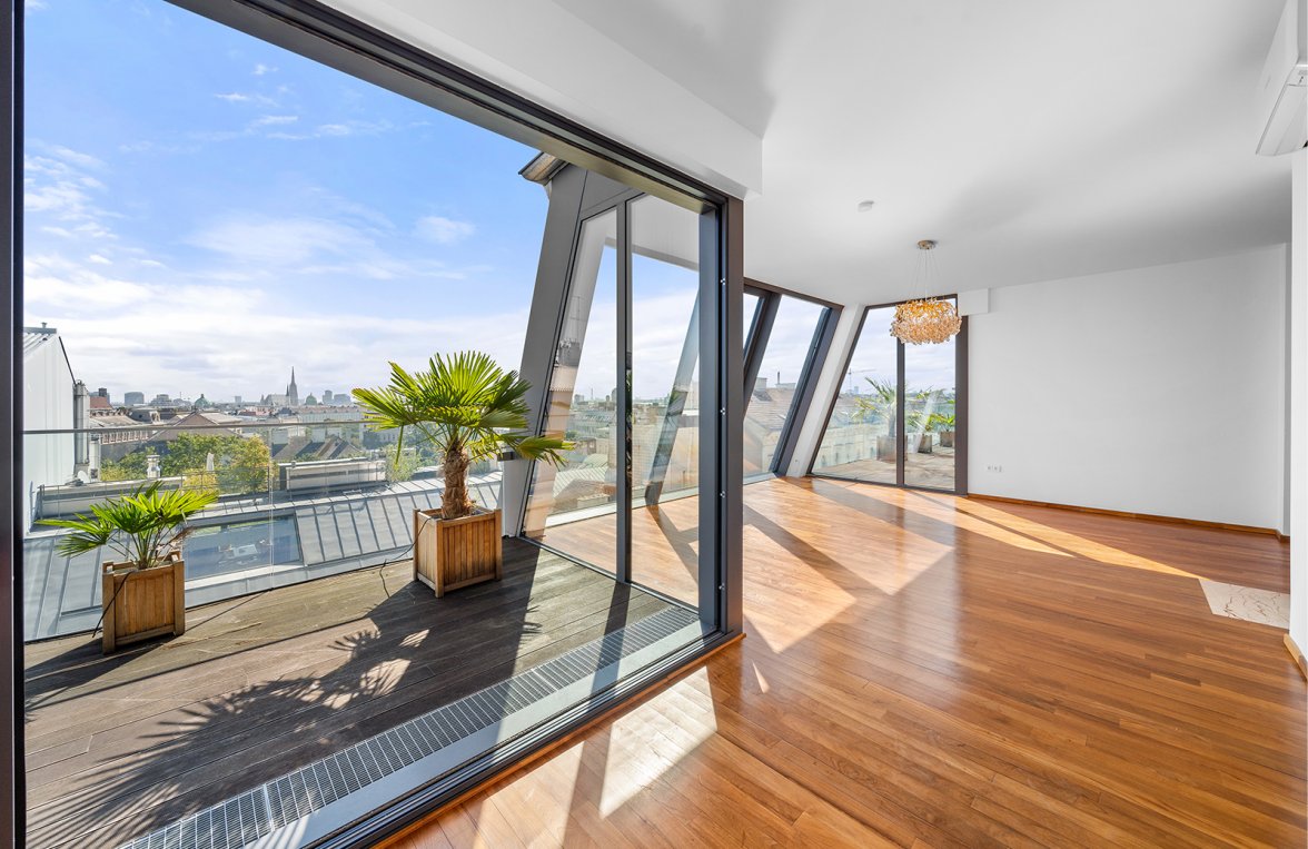 Immobilie in 1080 Wien, 8. Bezirk: Einzigartiges Penthouse ohne Dachschrägen - Traumhafter Blick auf den 1. Bezirk - bild 2