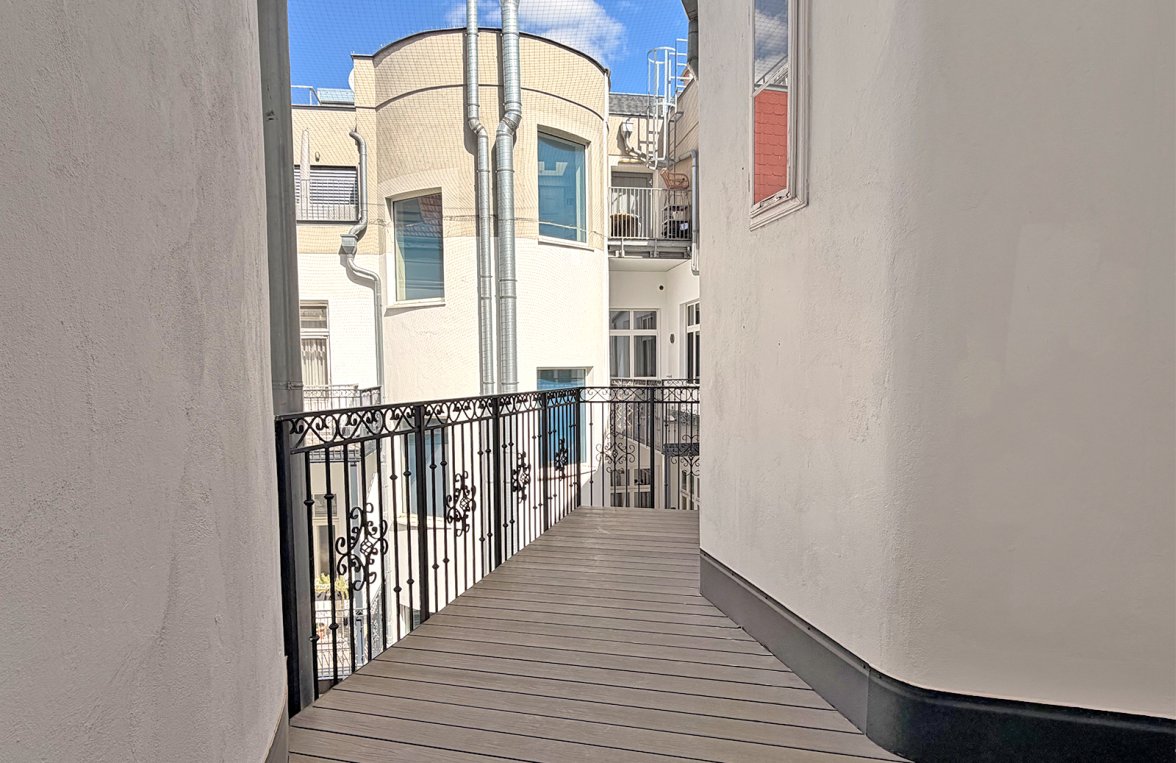 Nemovitosti v 1090 Wien, 9. Bezirk: Vznešená stará budova s dalekým výhledem do zeleně v Alsergrundu, Vídeň - obrázek 4