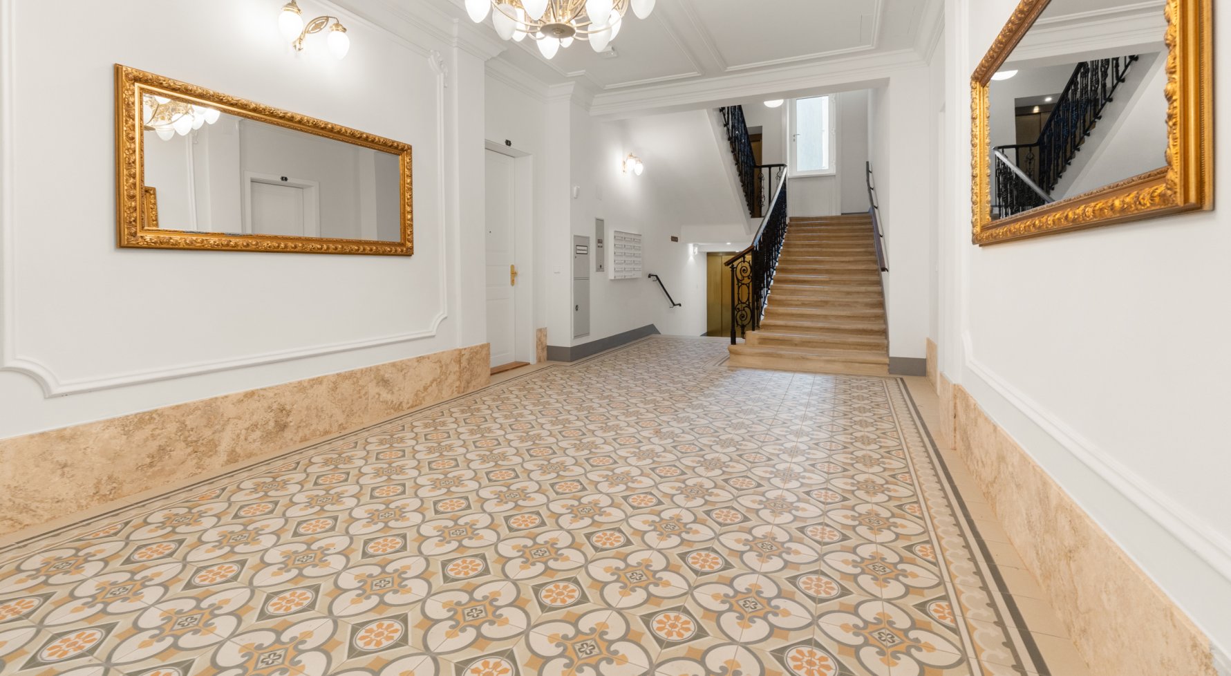 Property in 1090 Wien, 9. Bezirk: Historic charm with a private terrace – old building in the Servitenviertel - picture 1