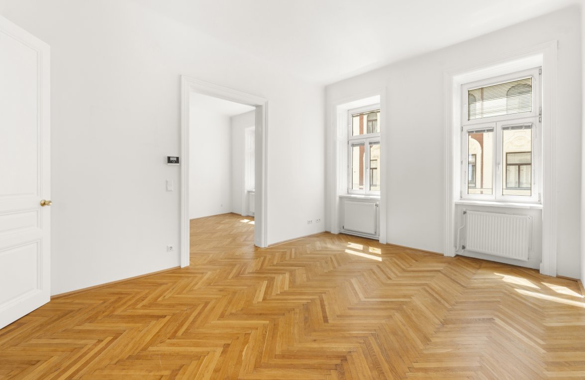 Immobilie in 1180 Wien, 18. Bezirk: Alte Mauern im neuen Gewand! Stilvolles 2 Zimmer Altbaujuwel in Währing - bild 2