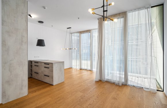 Immobilie in 1030 Wien, 3. Bezirk: Urbaner Chic im Herzen Wiens: 2-Zimmer-Wohnung im exklusiven Botschaftsviertel