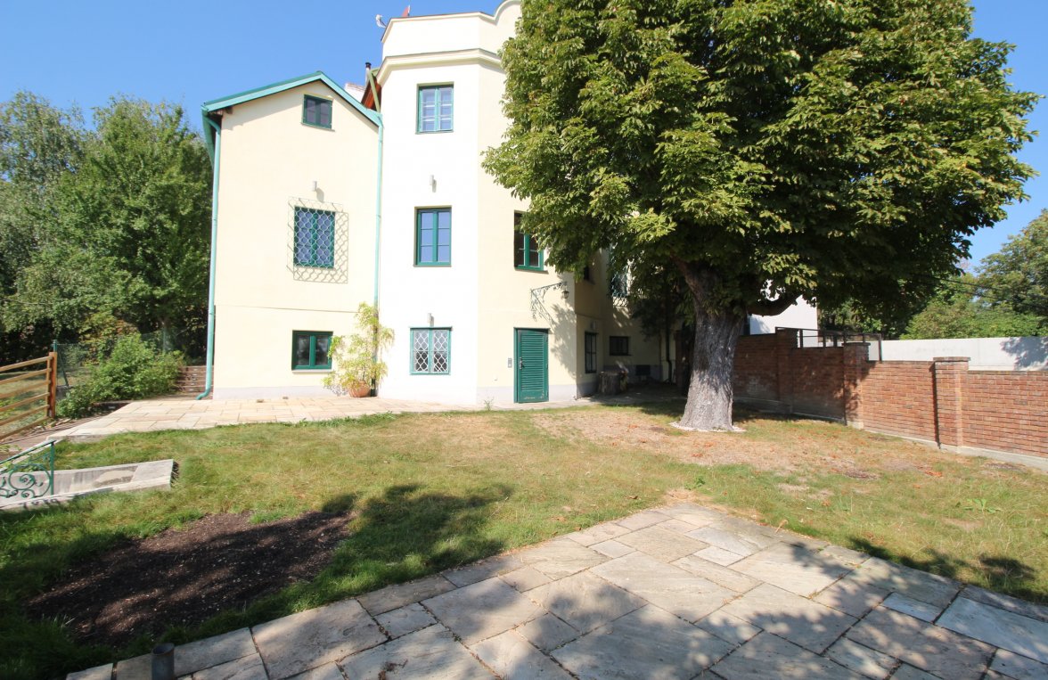 Property in 1190 Wien, 19. Bezirk: Turn-of-the-century house with a view over Vienna for rent! - picture 1