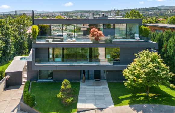 Property in 1130 Wien, 13. Bezirk: THE BLACK PEARL - THE TREASURE OF MODERN LIVING