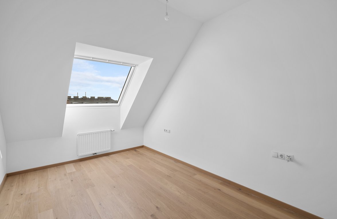 Property in 1170 Wien, 17. Bezirk: That's where I want to be! Top-floor flat with a sporty view! - picture 6