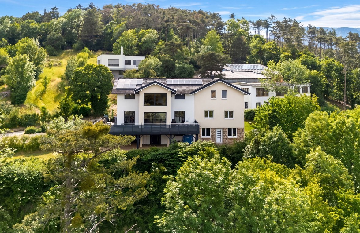 Immobilie in 2722 Niederösterreich - Wiener Neustadt - Hohe Wand: Naturidylle trifft Energieautarkie! Zweifamilienhaus am Fuße der Hohen Wand - bild 1