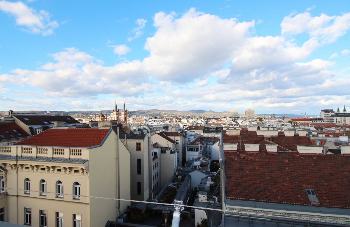 Immobilie in 1070 Wien, 7. Bezirk: Über den Dächern Wiens! Lichtdurchflutete Terrassenwohnung  - bild 5