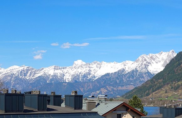 Immobilie in 5700 Salzburg - Pinzgau - Zell am See: Ein wahrer Traum - Bezaubernder Bergblick zur Schmittenhöhe
