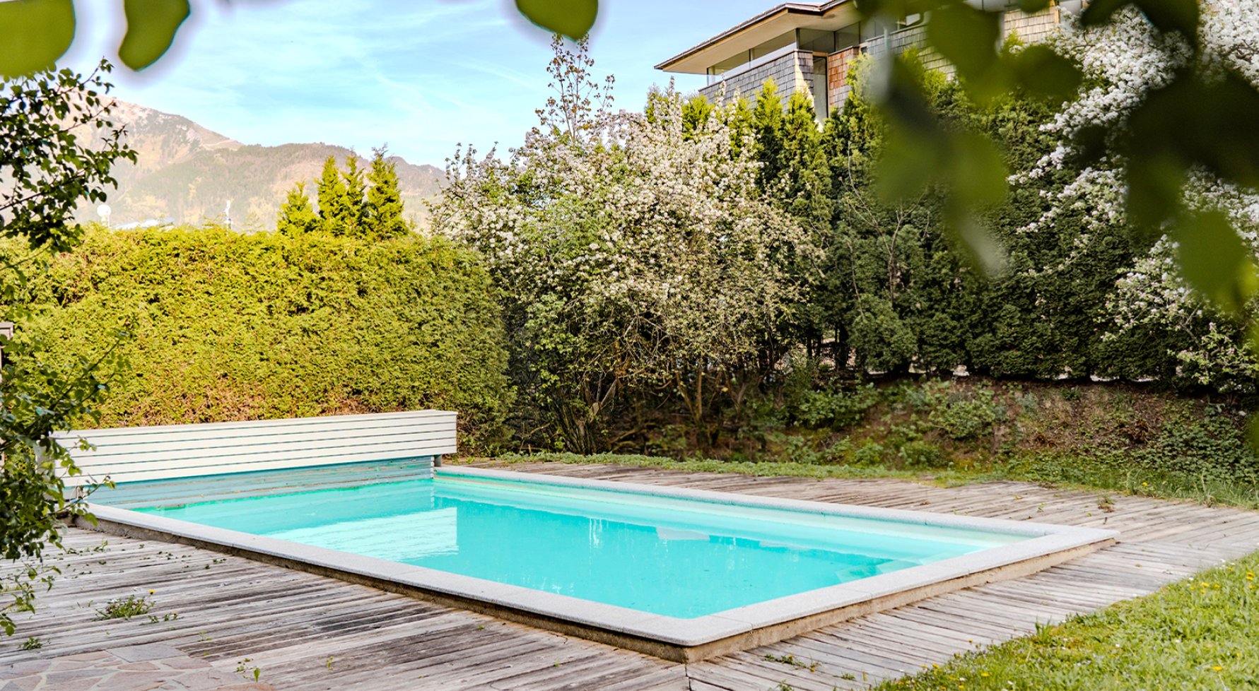 Immobilie in 5340 Salzkammergut - Wolfgangsee - St. Gilgen: Dem SEE so nah! Landhaus-Villa in St. Gilgen am Wolfgangsee - bild 1