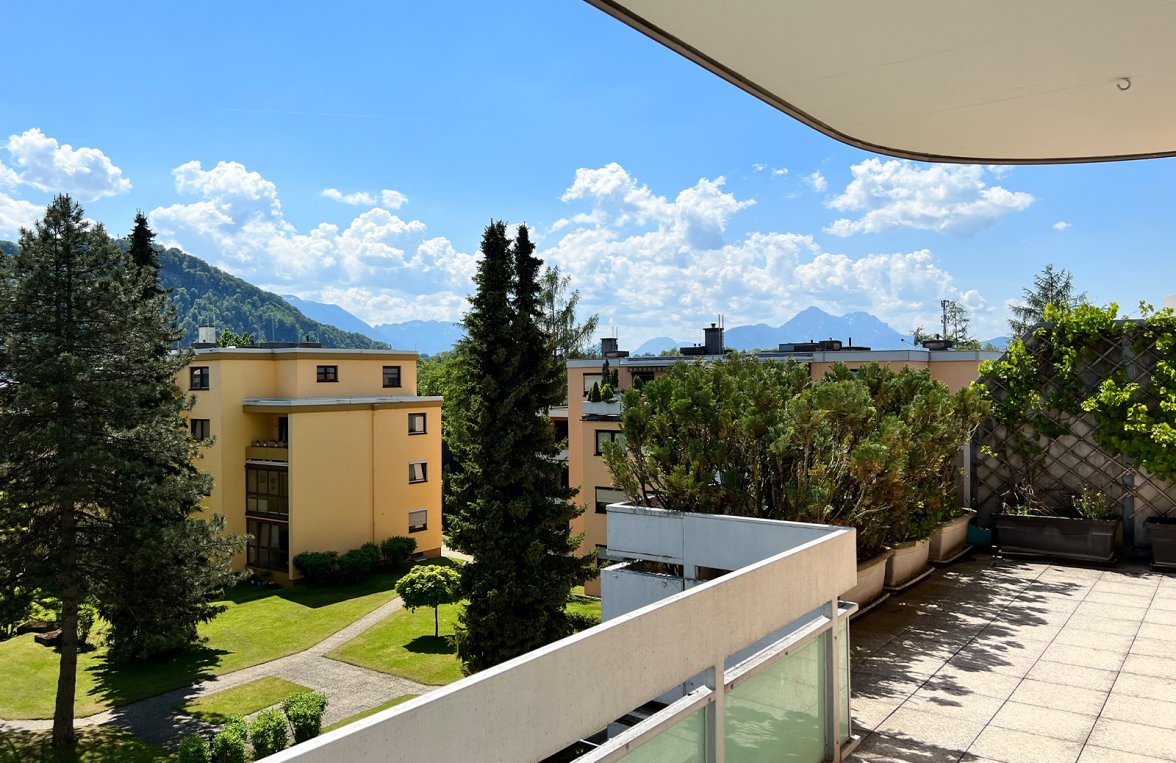 Property in 5020 Salzburg - Gnigl: Love at first sight! Sunny apartment with terrace and lots of space! - picture 4