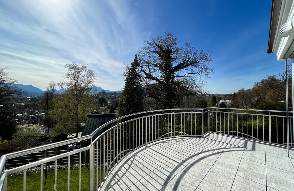 Property in 5020 Salzburg - Parsch: Modern-classic terraced house in Salzburg with a view of Hohensalzburg Fortress! - picture 1