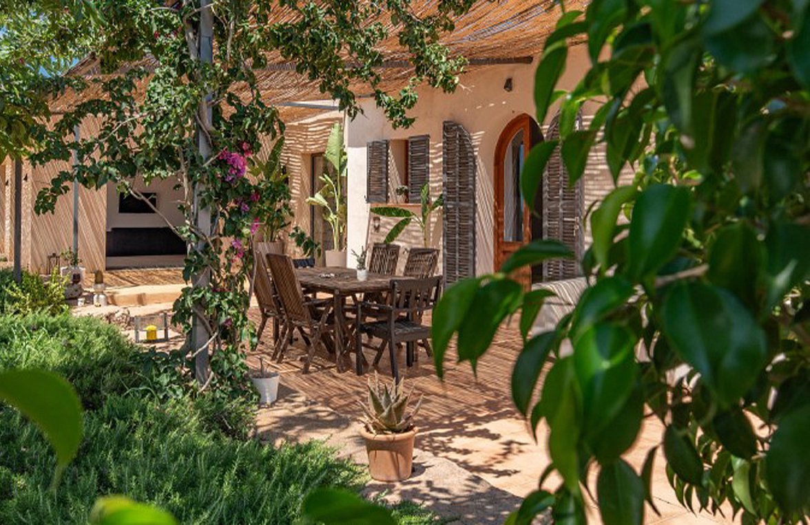 Property in 07630  Mallorca - Campos: Mallorcan charm meets contemporary comfort - picture 7