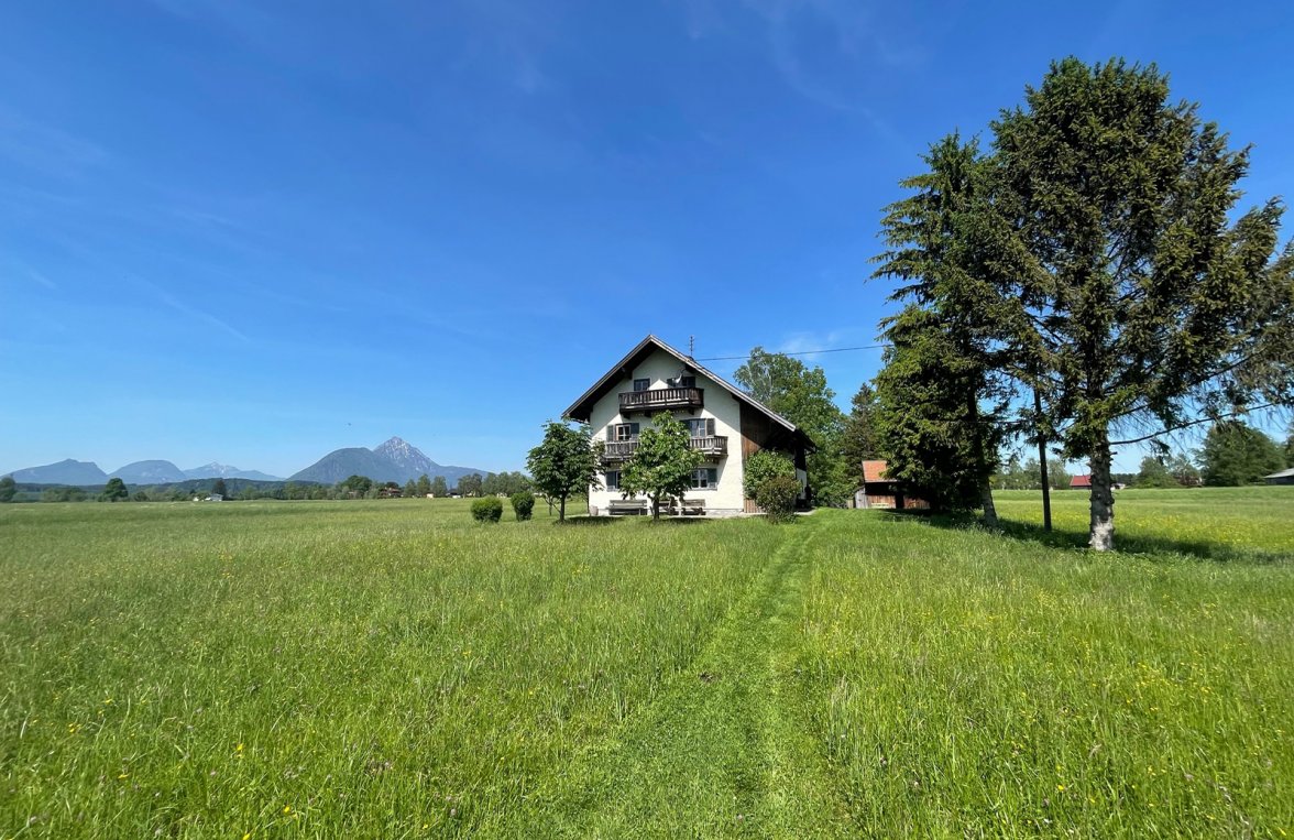 Property in 5020 Salzburg - Leopoldskron-Moos: Farmhouse with agricultural land - a unique natural jewel! - picture 1