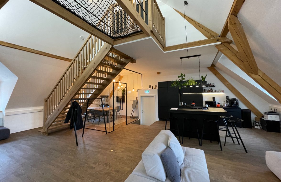 Property in 5082 Salzburg - Fürstenbrunn: Working at the manor! Modern office with loft character in a green location - picture 1