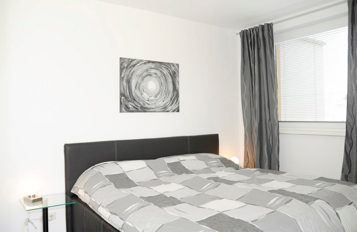 Property in 5020 Salzburg - Schallmoos: 3-Zimmer DG-Wohnung  voll möbliert und mit spektakulärer Aussicht! - picture 4