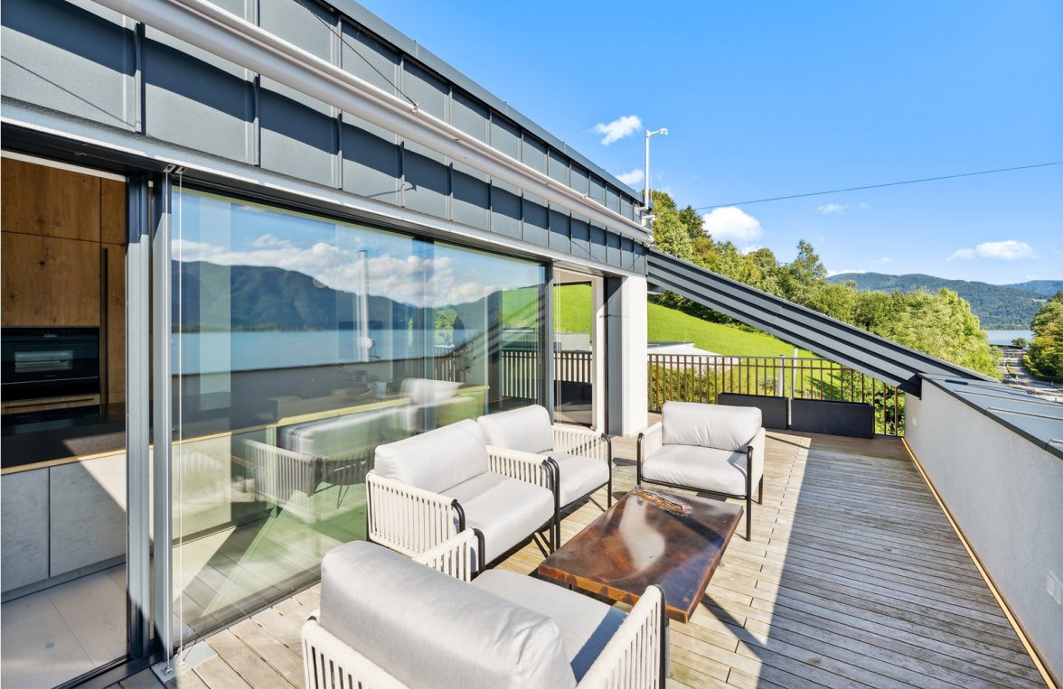 Property in 5310 Mondsee - Salzburg: Great Freedom at Mondsee!  First-Class Penthouse with Private Dock - picture 4