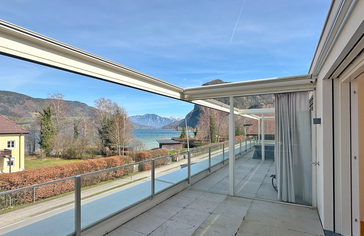 Property in 5310 Sankt Lorenz am Mondsee: Place in the sun at Lake Mondsee! Privileged sea life with private bathing area - picture 6