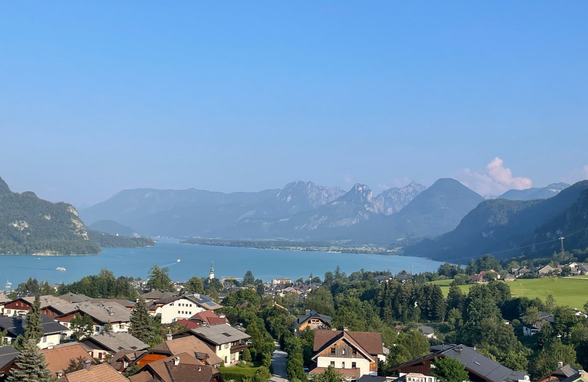 Property in 5340 St. Gilgen / Salzkammergut: ST. GILGEN AND LAKE WOLFGANG ARE AT YOUR FEET! - picture 2