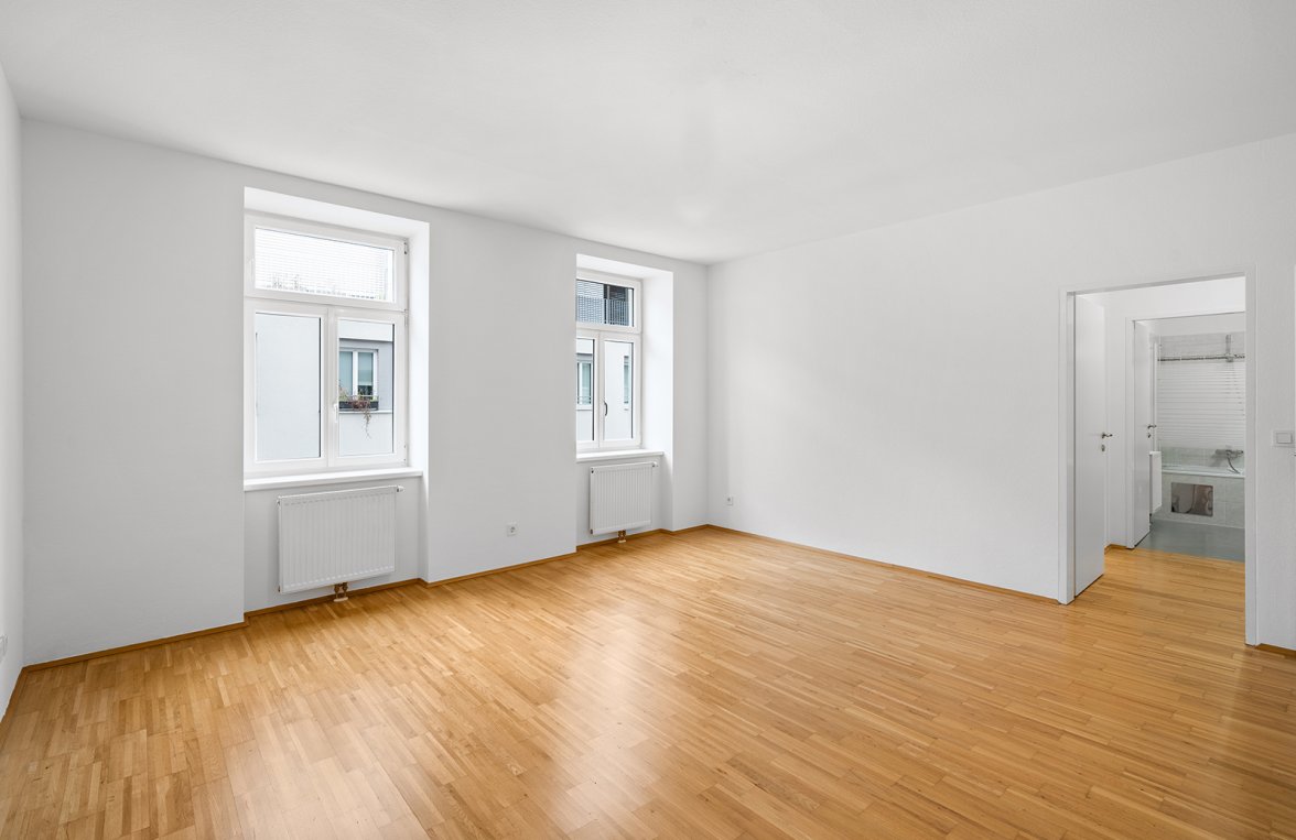 Property in 1170 Wien, 17. Bezirk: 2-room flat in renovated old building - picture 2