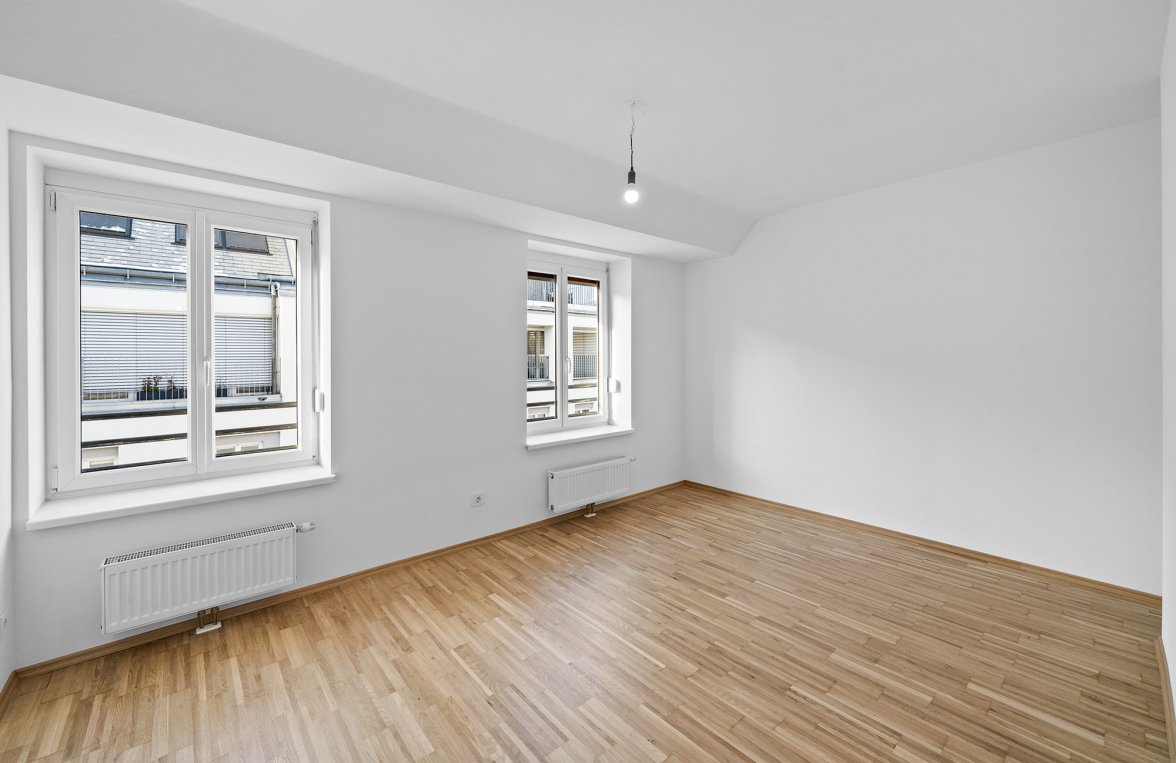 Property in 1170 Wien, 17. Bezirk: 2 room attic apartment in renovated old building with outdoor space - picture 6