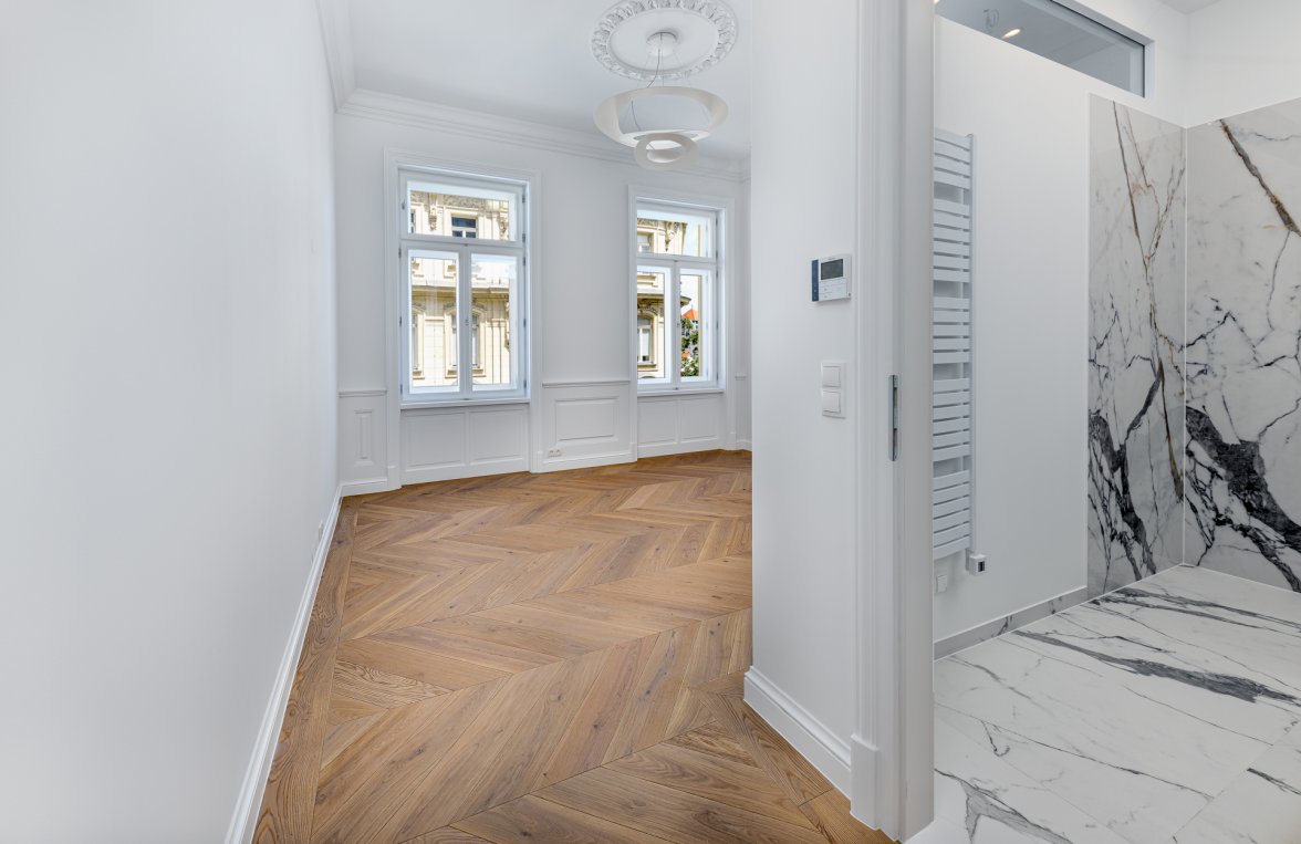 Immobilie in 1090 Wien, 9. Bezirk: Grand Park Residence: exquisiter 3 Zimmer Stilaltbau als Erstbezug - bild 3