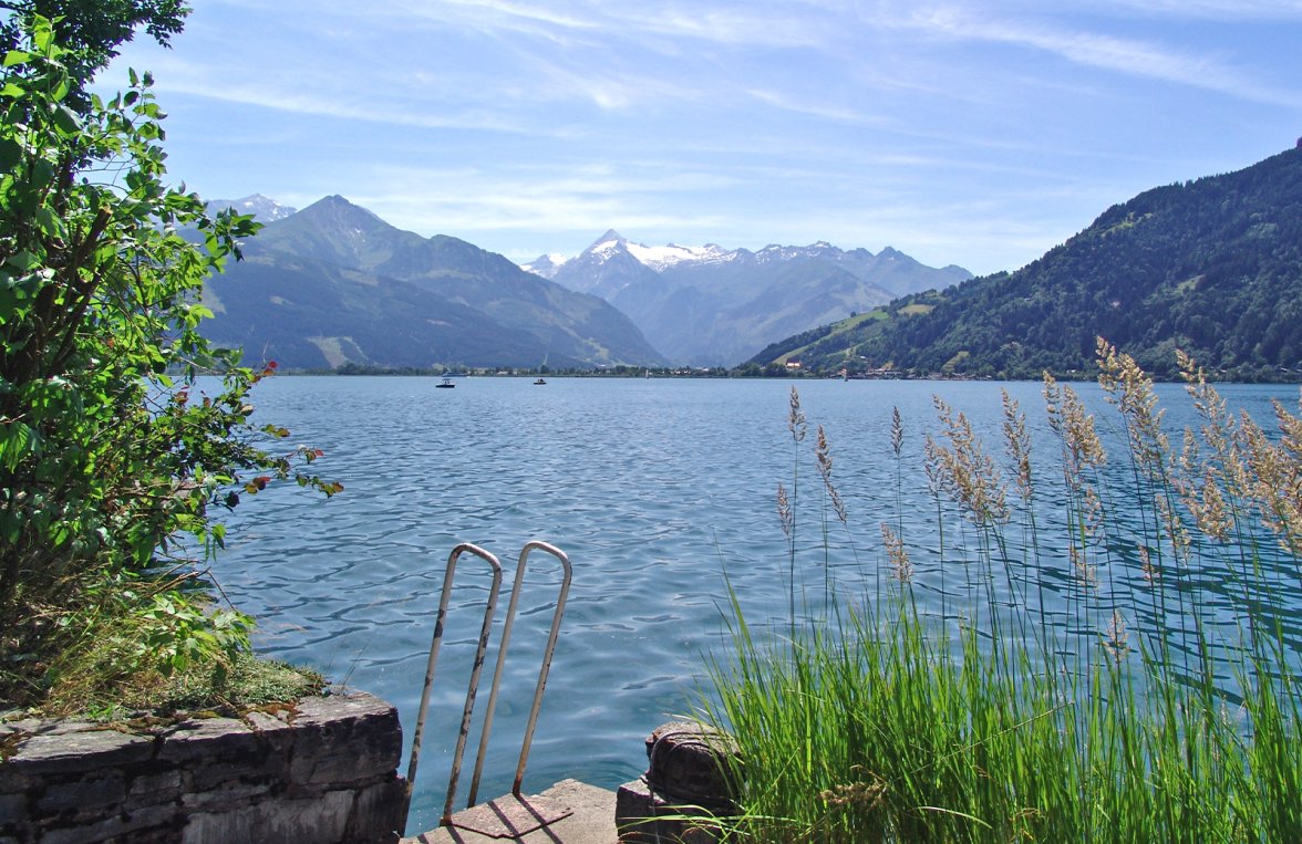 Immobilie in 5700 Salzburg - Pinzgau - Zell am See: Der glitzernde Zeller See zum Greifen nahe! - bild 4