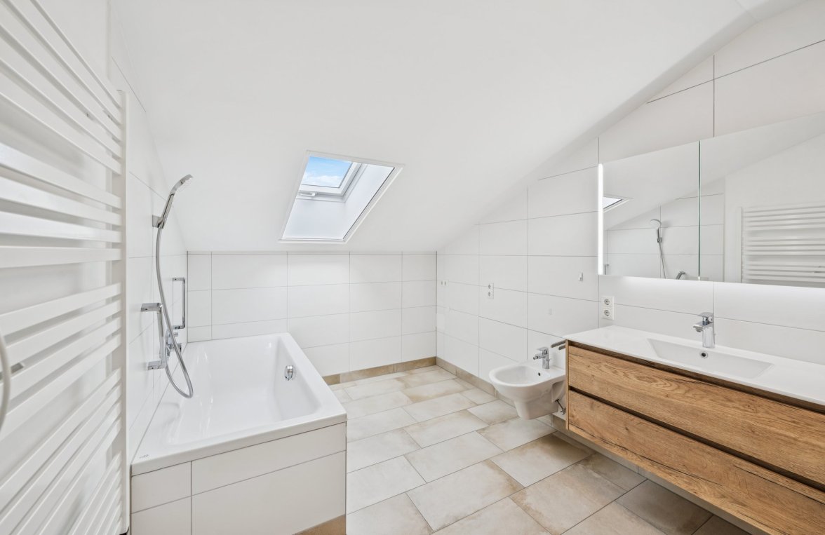 Immobilie in 4893 Zell am Moos: Ein Zuhause zum Ankommen im Salzkammergut – nur wenige Gehminuten zum Irrsee - bild 3