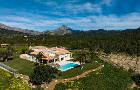Property in 07184 Calvia: Luxury finca in CALVIA – Es Capdellà just 10 minutes from the sea and Palma