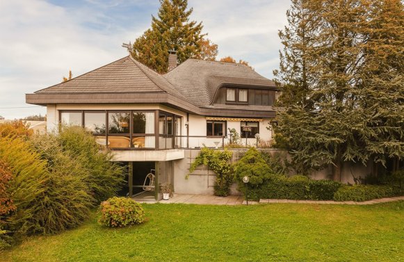 Property in 4911 Stadtrand Ried im Innkreis - Tumeltsham: WELL-DESIGNED SPACIOUSNESS! Entrepreneurial villa with a view in Tumeltsham