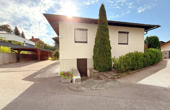Property in 5020 Salzburg - Nonntal: Living on  Hellbrunner Allee –  quiet and true to life