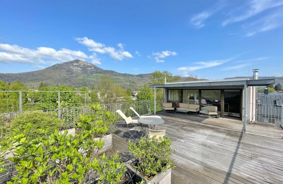 Property in 5020 Salzburg - Nonntal: Sun-drenched penthouse with XL roof terrace directly on the Salzach river