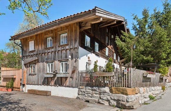 Property in 5202 Salzburg - Neumarkt am Wallersee: PURE COUNTRY LOVE! Lovingly renovated smoke house in Neumarkt am Wallersee