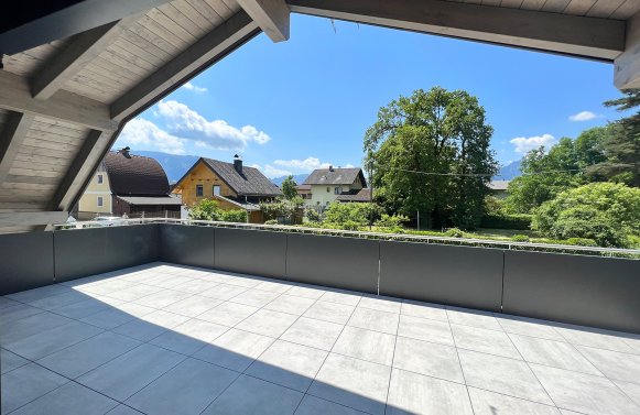 Property in 5071 Wals-Siezenheim: Exclusive living! 4-room penthouse apartment with direct lift access