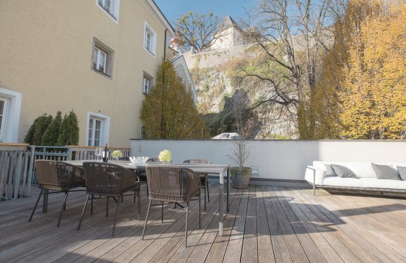 Property in 5020 Salzburg - Nonntal: HISTORIC, LUXURIOUS, UNIQUE! Old town house in the old Nonntal