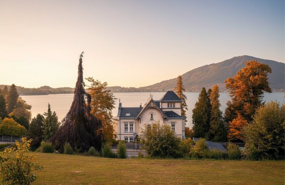 Immobilie in 4813 Salzkammergut - Altmünster am Traunsee: Ein Juwel am Traunsee – Panoramagrundstück in Bestlage