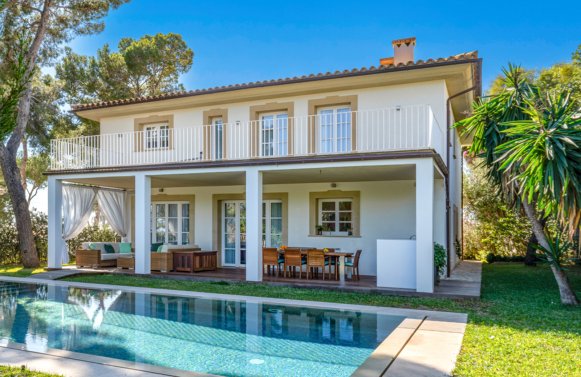 Property in 07181  Spanien - Costa d'en Blanes: Elegant villa with pool in Costa D'en Blanes