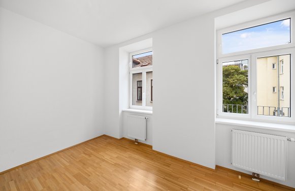 Immobilie in 1170 Wien, 17. Bezirk: 2-Zimmer-Altbauwohnung mit Balkon